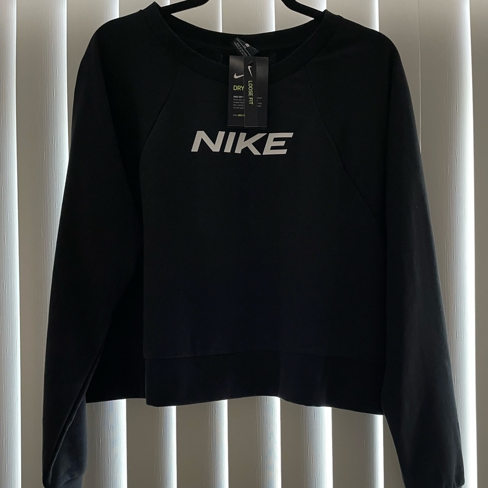 New Nike Women’s Cropped Crewneck Sweatshirt